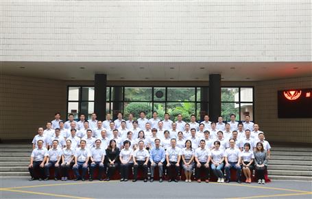 公司2019年中层向导干部素质提升培训班第二期在浙江大学开班