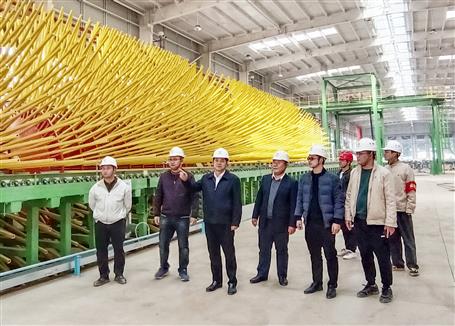 蒙胜益到装备装置分公司项目调研指导事情